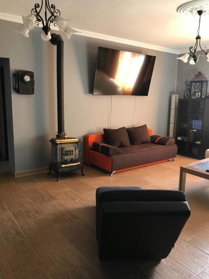 Eden Apartman Algyo Kültér fotó