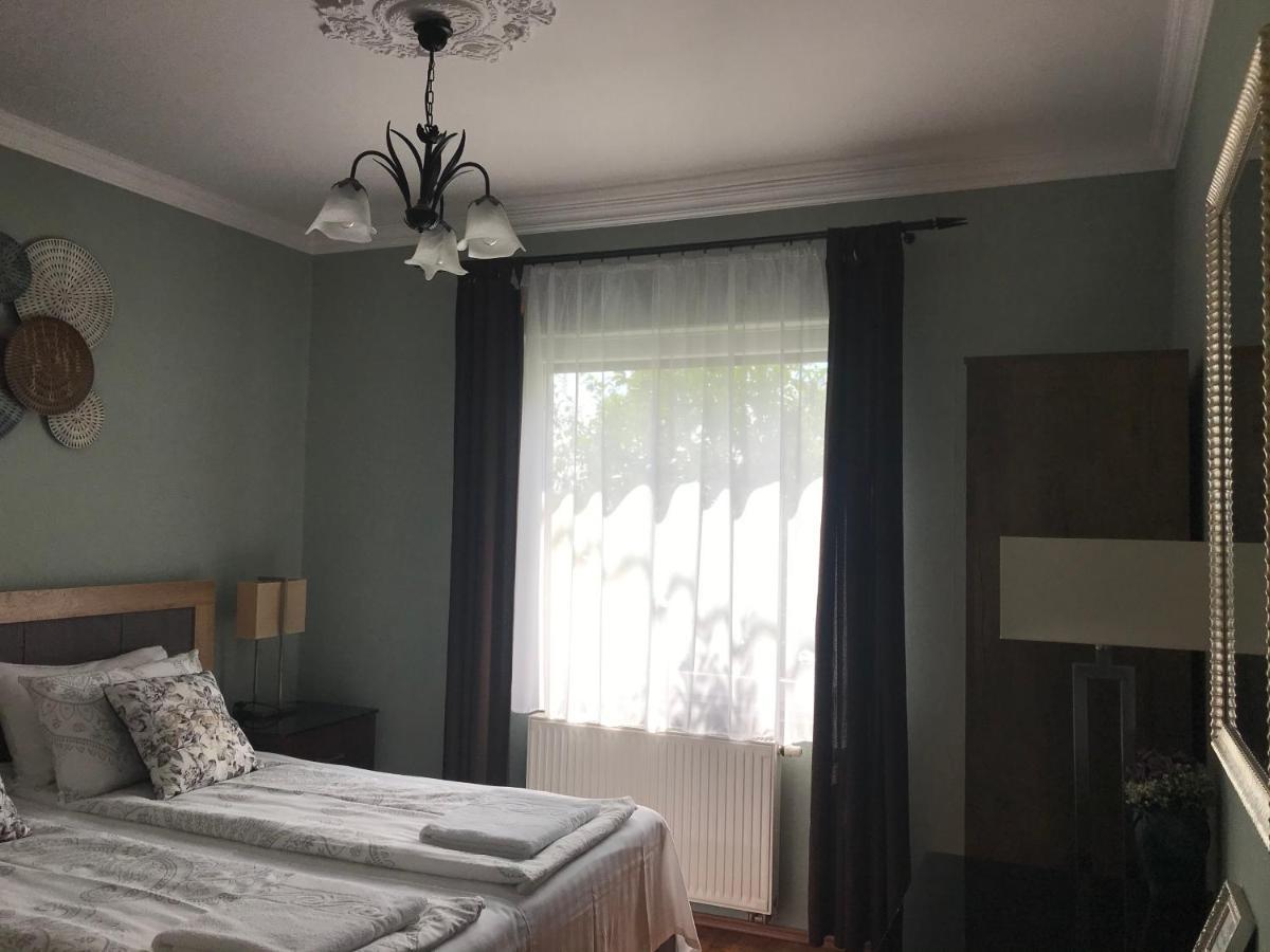 Eden Apartman Algyo Kültér fotó