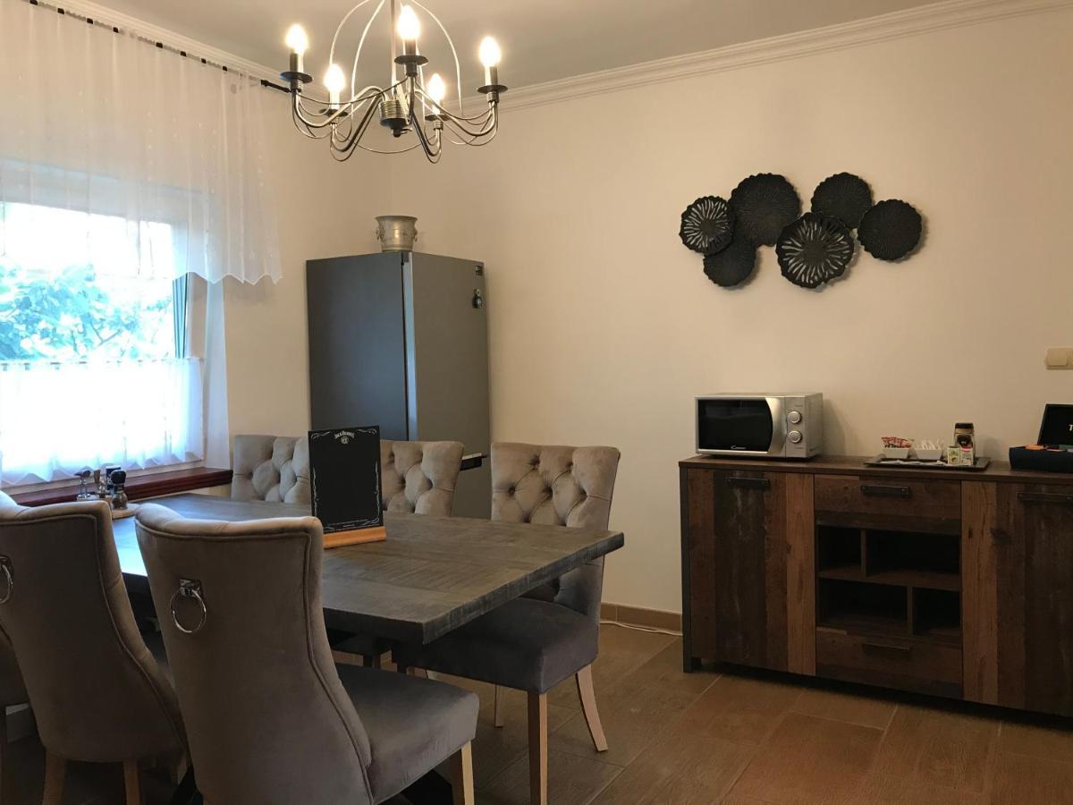 Eden Apartman Algyo Kültér fotó